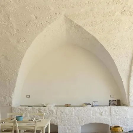 Masseria Palombara Grande 3* Ostuni