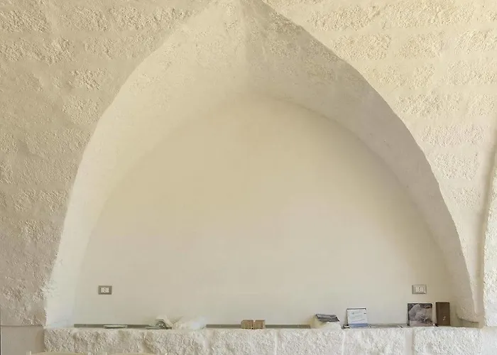 Masseria Palombara Grande 4* 奥斯图尼